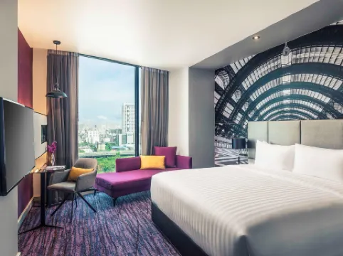 Mercure Bangkok Makkasan Отели рядом с достопримечательностью «Сэнсэп»