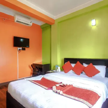 勒帕拉亞飯店 因陀羅廣場附近的飯店