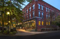 Fairfield Inn & Suites Keene Downtown