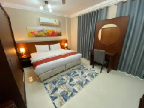 Royal Land Hotel Suitesرويال لاند للأجنحة الفندقية Hotels near Renaissance Village Duqm, RSVD