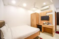 FabHotel Stay Inn International - Nr Sealdah Station Hotels near Sealdah Railway Station