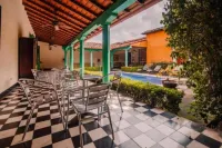 Hotel El Convento Leon Nicaragua - Pools