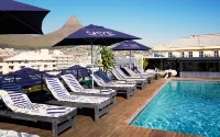 The Hyde All Suite Hotel - Beach