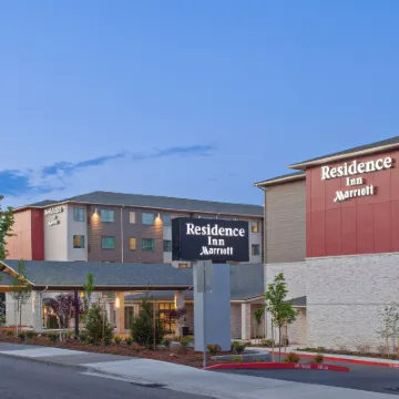 Residence Inn Seattle Sea-Tac Airport Hotels near Angle Lake Beach