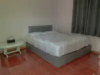 Ruean Prathum Resort Hotel dekat Wat Wang Yang Wanaram