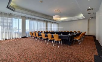 1. Hotel Un..