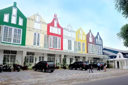 Victoria Bed & Breakfast Отели в г. Blimbing