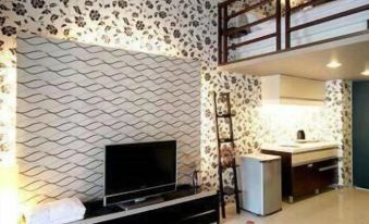 Emma Every Family Hostel