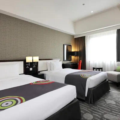 The Royal Park Hotel Fukuoka Hotels near Sugawara Shrine