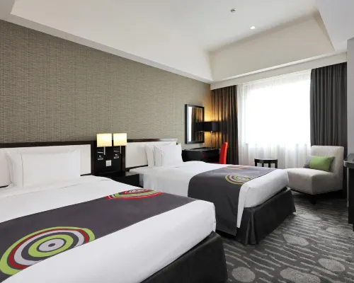The Royal Park Hotel Fukuoka Hotels near Tokiwa Kan Monument