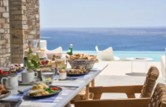 Ios Grand Pool Suites