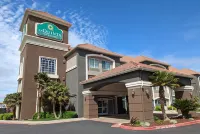 La Quinta Inn & Suites by Wyndham Manteca - Ripon