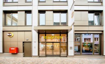 B&B HOTEL Aachen-City