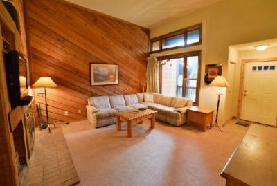 Two-Bedroom Townhouse #200_Primrose Photo