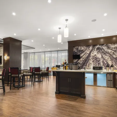 Staybridge Suites SEATTLE DOWNTOWN - LAKE UNION by IHG