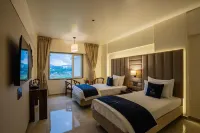 Mastiff Grand the Sia Palace Suites & Banquets, Khopoli (Nr. Imagica) Hotels in Raigad