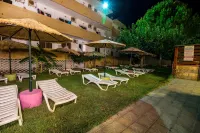 Achousa Hotel
