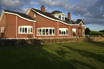 White Hill Country House B&B Отели в г. 