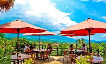 3. Bukit Al..