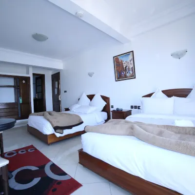فندق رياض أسفي Hotels near رأس آسفي