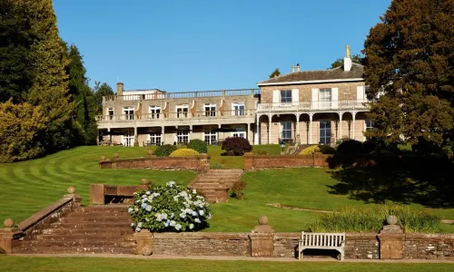 Macdonald Leeming House
