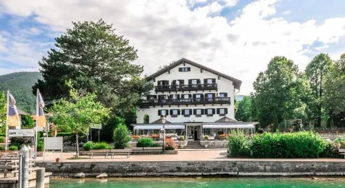 Seehotel Zur Post Hotels in Tegernsee