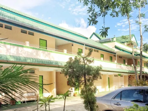 J.Holiday Inn Krabi Hotels in Krabi