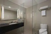 Batiqa Hotel Darmo - Surabaya Hotels in Wonokromo