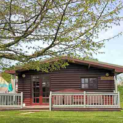 Wall Eden Farm - Luxury Log Cabins and Glamping Hotel Exterior