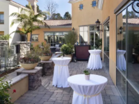 Courtyard Santa Barbara Goleta Hotels in Goleta
