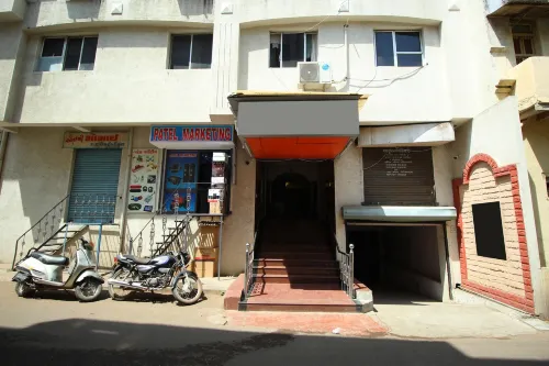 Hotel Upasana Hotel di Rajkot