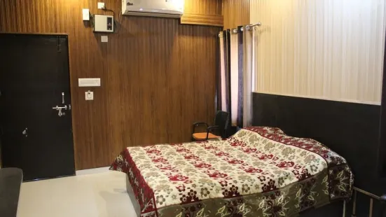 Hotel Gokul Inn