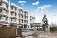 Patang Residency Hotels in Saputara