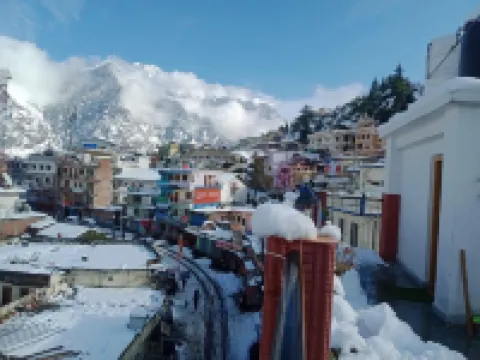 Mount View Annexy Hotels in Joshimath