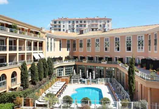 Provençal Dreams: A Guide to the Most Refined Luxury Hotels in Aix-en-Provence