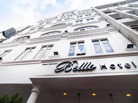 Belllo Hotel JB Central