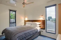 Swansea Beach Chalets