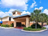 Econo Lodge 다리엔 호텔