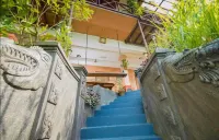 Munkudil Ayurveda Yoga Retreat - parking