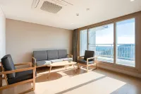 Heyy Seogwipo Hotel