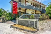RedDoorz @ Jakal Atas KM 10 Hotel dekat Sanggar Sepuh