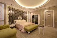 Uher Luxury Resort Hotel