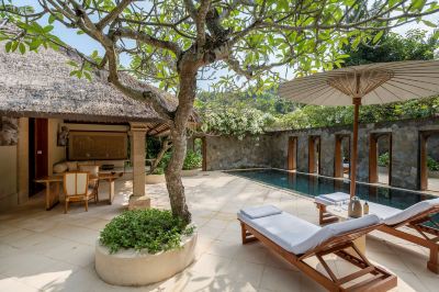 屋外プール アマンキラの写真