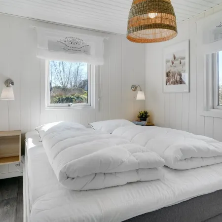 "Sveina" - 600m from the Sea