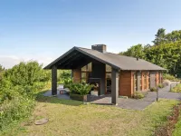 "Andri" - 600m to the Fjord Hotels in Logstor