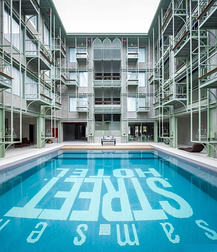 รูปภาพของเดอะสามเสนสตรีท