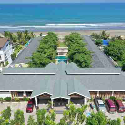 Marand Beach Resort by Cocotel Hotel Exterior