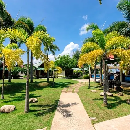 Golden Bay Cottage