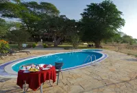 Ashnil Aruba Lodge - Pool