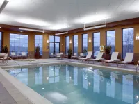 Embassy Suites by Hilton Columbus Airport - Swimmingpools